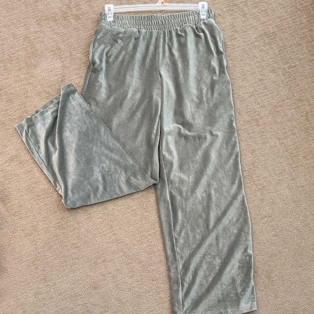 Forever 21 Sage Wide Leg Pants